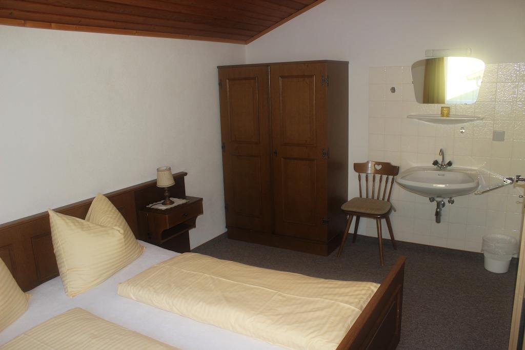 Apartamento Haus Bergblick Bad Kleinkirchheim Habitación foto