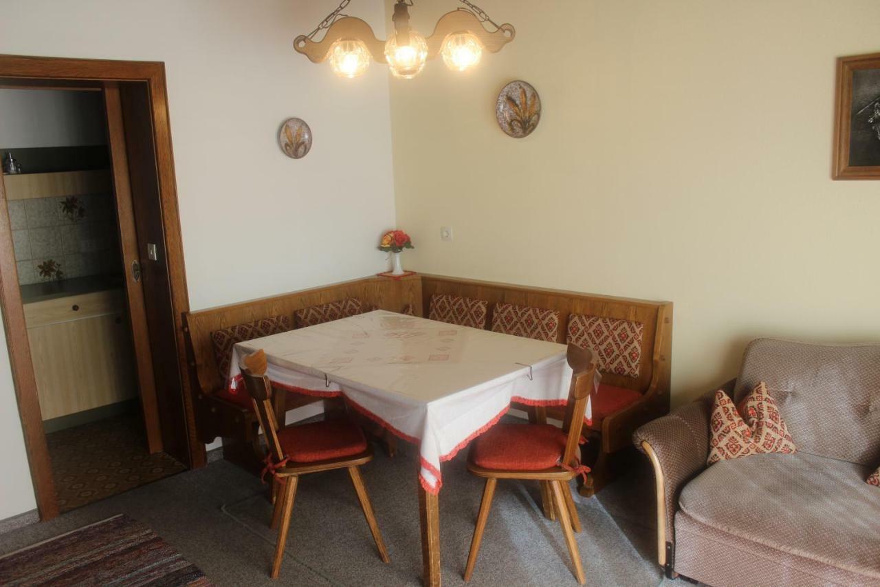 Apartamento Haus Bergblick Bad Kleinkirchheim Exterior foto